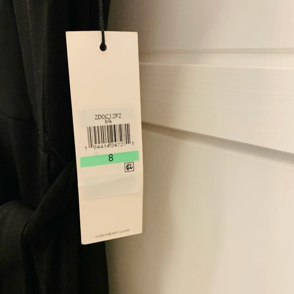 NWT Calvin Klein Sleeveless V Neck Jumpsuit 8 - Picture 9 of 10
